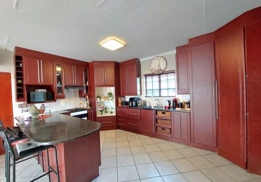 3 Bedroom Property for Sale in Brits North West